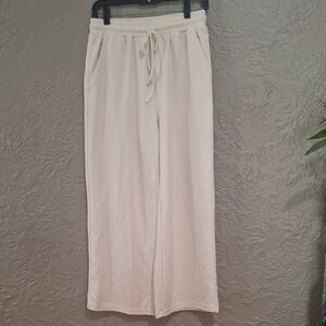 Neutal Ground Wome's Elegant Cream Wide Leg Pants Size M